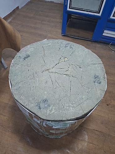 qapi zvanoku: Soyuducu satılır Hündürlüyü 2 metr, Eni 1.40 sm, Dərinliyi 80 sm — 4
