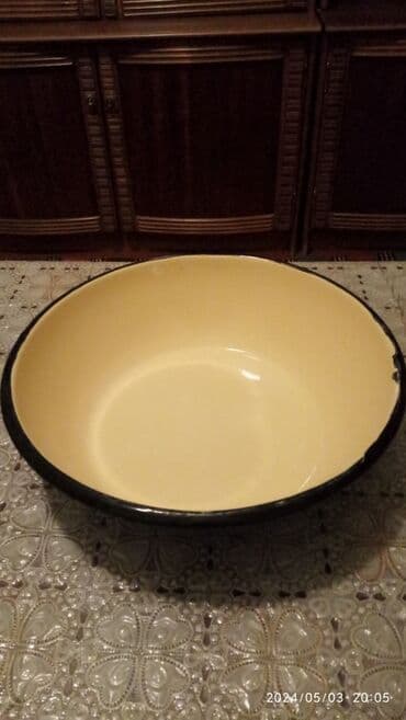 pleysteyşin 4: Rəng - Sarı — 1