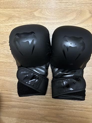 Venum mma əlcəyi Təzə kimidi İstifade olunmur deye satılır İstiyen