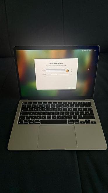 Apple MacBook Air 2020 (M1, 8GB RAM, 256GB SSD) MacBook çox sürətli