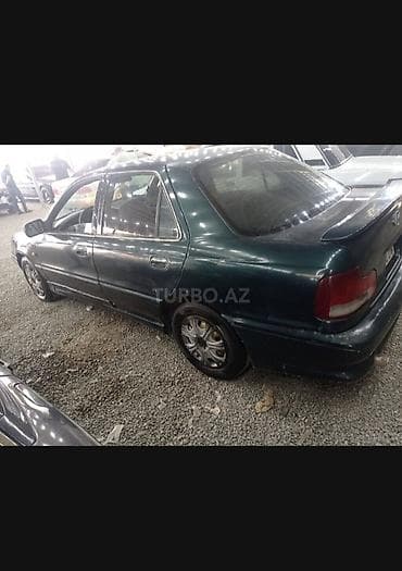 Продажа авто: Hyundai Elantra: 1.5 л | 1995 г. Седан — 6