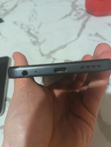 mini pec: Infinix Smart 9 HD, 64 GB, rəng - Qara, Sensor — 5