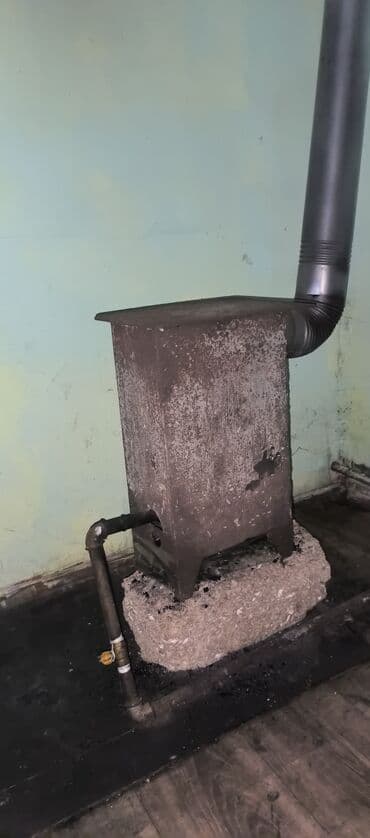 Peçlər və kaminlər: Dəmir Peçi, İşlənmiş, yanacaq - Qaz, Ünvandan götürmə — 1