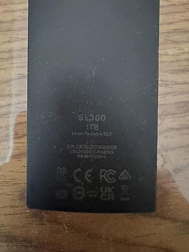 apple notebook: Lexar SL300 1TB Portativ SSD - Model: SL300 - Tutum: 1TB - Bağlantı — 3