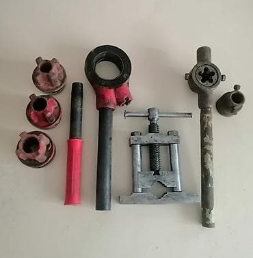 Boru və kəsici-gəzdirici alətlər dəsti Tərkib: - Borular üçün yiv lalafo.az -da Boru və kəsici-gəzdirici alətlər dəsti Tərkib: - Borular üçün yiv