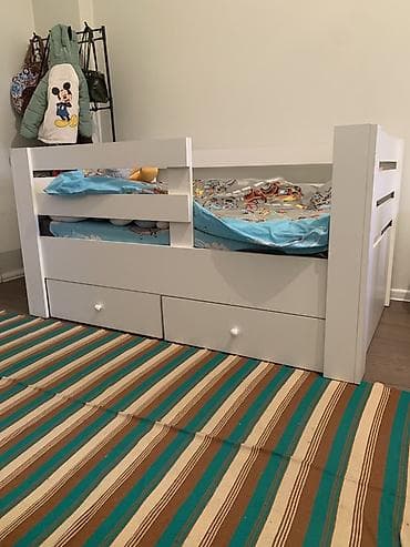 qız ucun yataqlar: Oğlan və qız üçün, Çarpayı, Siyirməli — 2