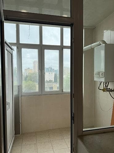 ucuz evler sabuncu: Bakı, 3 otaqlı, Köhnə tikili, m. Memar Əcəmi, 125 kv. m — 9