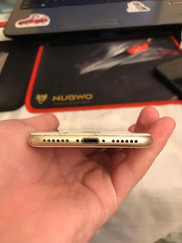 tap az iphone 7: IPhone 7, Qızılı, Qırıq — 5