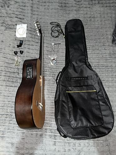 Gitaralar: Klassik gitara, İşlənmiş, Ünvandan götürmə, Pulsuz çatdırılma, Ödənişli çatdırılma — 2