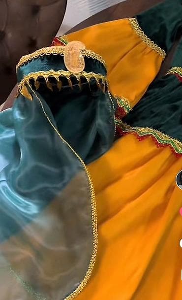 Milli rəqs libası – uşaq ölçüsü - Rənglər: tünd yaşıl və xardal-sarı