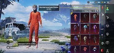 PUBG Mobile hesabı – geniş “Geyimlər/Görünümlər” kolleksiyası Daha çox