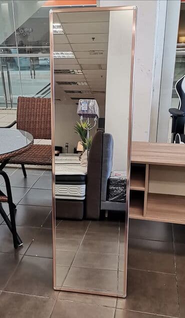 Güzgü Divar üçün, Düzbucaqlı, Sadə, Çərçivə ilə lalafo.az -da Güzgü Divar üçün, Düzbucaqlı, Sadə, Çərçivə ilə