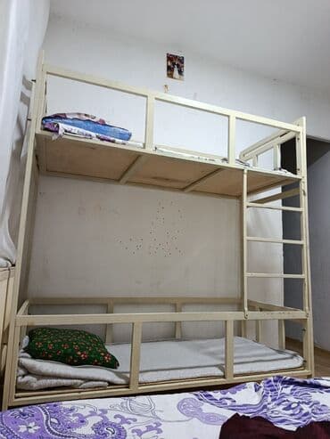 Oğlan və qız üçün, Çarpayı, Matras ilə, Siyirməsiz, Dəmir