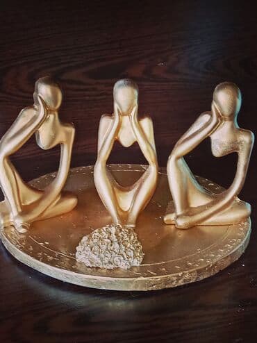 qara suvaq yoxsa agdag: Fiqur, Gips, rəng - Ağ — 20