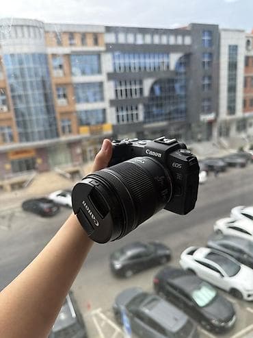 korpuslar: Canon EOS R güzgüsüz fotoaparat + RF 24-105mm obyektiv - Full‑frame — 1