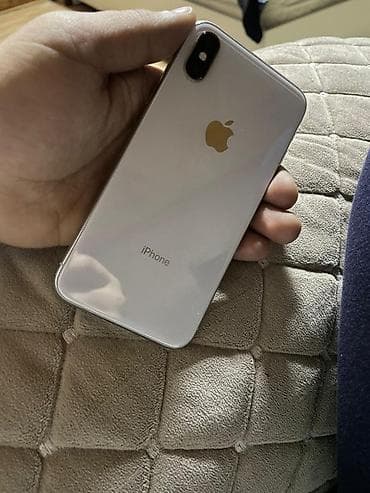 чехол iphone 7: IPhone X, 64 ГБ, Серебристый — 1