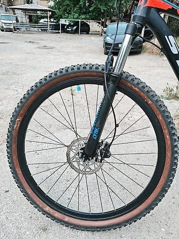 Start s pro 2 dağ velosipedi Texniki xüsusiyyətlər: - Çərçivə — 9
