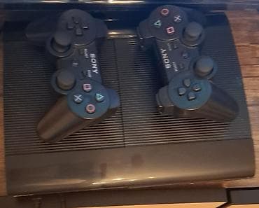 playstation 4 pro slim 500gb: Sony PlayStation 3 Super Slim oyun konsolu.Hazır oyunları var — 2