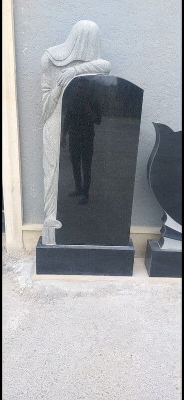 yuxuda nişan üzüyünün qaşının düşməsi: Qəbir daşları — 10