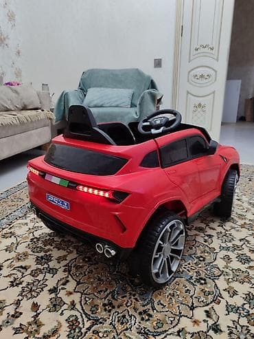 masin oyun: Uşaqlar üçün elektrikli minik maşını – qırmızı rəngdə sport SUV — 5