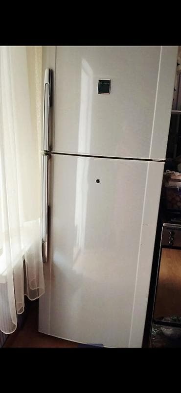 soyuducu soyutmur: 2 qapılı Sharp Soyuducu Satılır, rəng - Ağ — 1