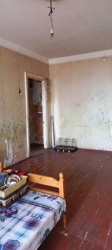 ipotekada olan evlerin satisi: Bakı, 1 otaqlı, Köhnə tikili, m. Qara Qarayev, 35 kv. m — 1