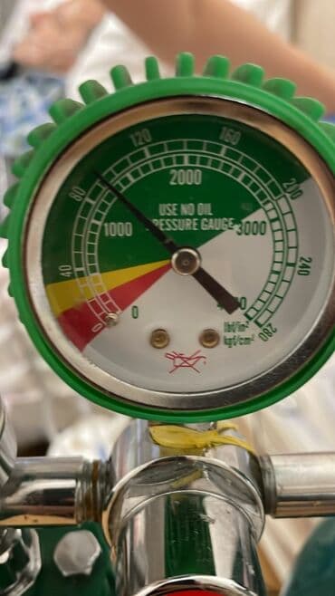 tibbi oksigen aparati: Tibbi oksigen balonu icarəsi və satışı .
kirayə balon balonlar — 1