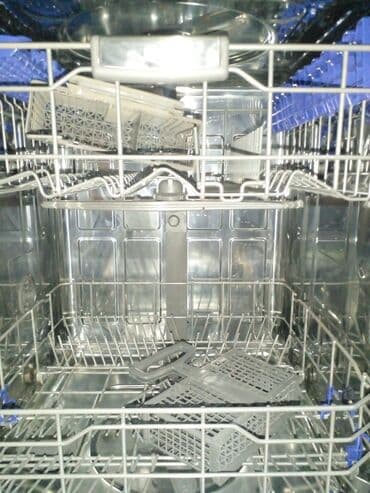 qabyuyan tələb olunur: 60sm. tezedi cemi 2 defe islenib. mebelin renhine uygun olmadigina — 1