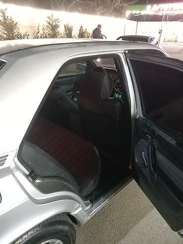 Avtomobil satışı: Mercedes-Benz 190 (W201): 2 l | 1990 il Sedan — 5