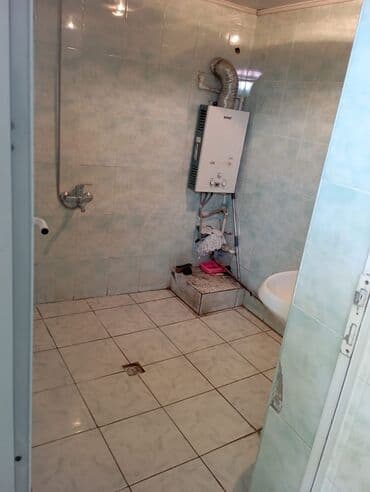 binə savxozda kirayə ev: Binəqədi qəs. 3 otaqlı, 95 kv. m, Orta təmir — 10