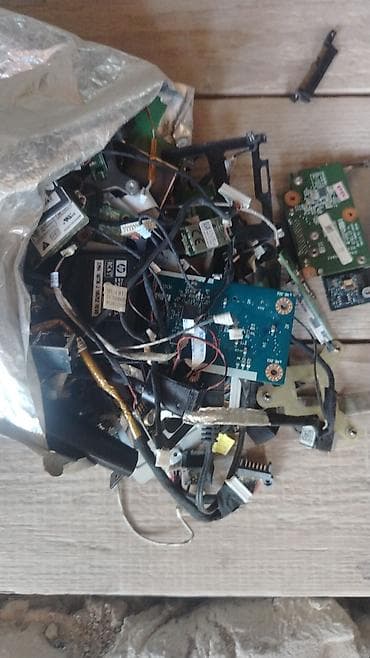 m2 macbook air: Notebook ehtiyat hissələri – qarışıq lot Təsvir: - Müxtəlif markalı — 3