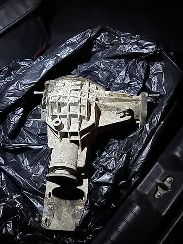 vaz diferi: Salam.niva qabaq most reduktor.2017 ci ildən çıxmadı. şevralet niva — 2