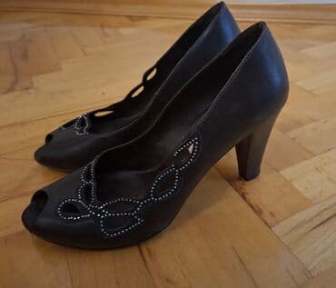 Tuflilər, Ölçü: 39, rəng - Qara, İşlənmiş lalafo.az -da Tuflilər, Ölçü: 39, rəng - Qara, İşlənmiş