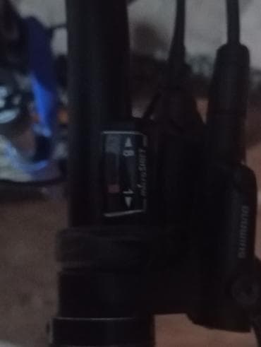 Dağ velosipedi – 29” təkərlər, amortizatorlu çəngəl və Shimano — 3