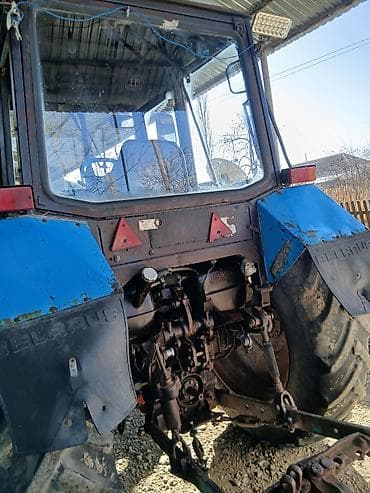 651 mator: Belarus 892 traktor - Rəng: mavi, kabinalı - Ön yüklənmə üçün qarşı — 3
