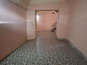 agdasda satilan evler: Bakı, 28 May, 3 otaqlı, Köhnə tikili, m. Sahil, 80 kv. m — 1