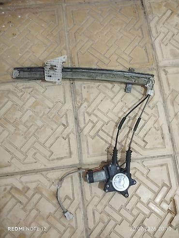 Avtomobil üçün elektrikli şüşəqaldıran mexanizmi (matorlu) saipa saina