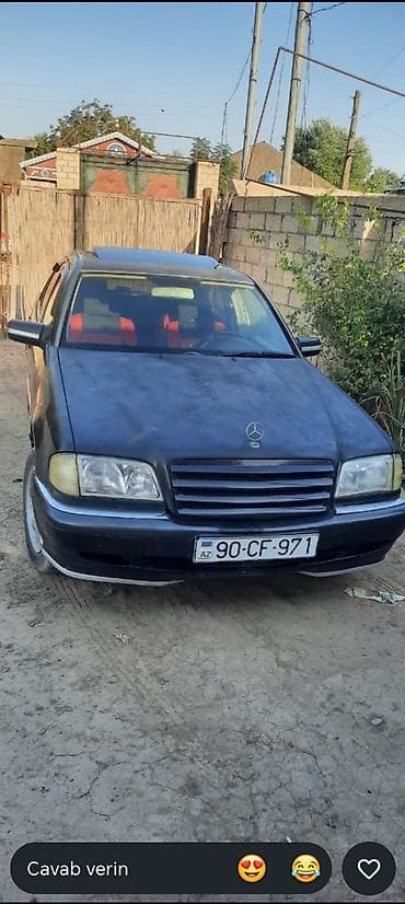 Mercedes-Benz C-Class: 2.2 l | 1994 il Sedan