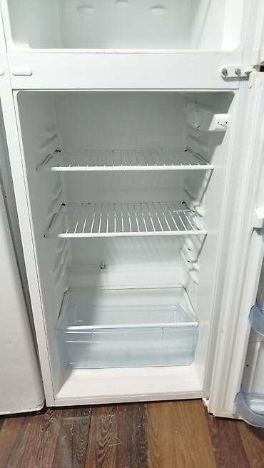 proyektor satisi: Yeni 2 qapılı Dnepr Soyuducu Satılır, rəng - Ağ, Təkərli — 3