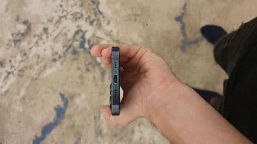 cat telefon: IPhone 15 Pro, 256 GB, Blue Titanium, Zəmanət, Simsiz şarj, Face ID — 9