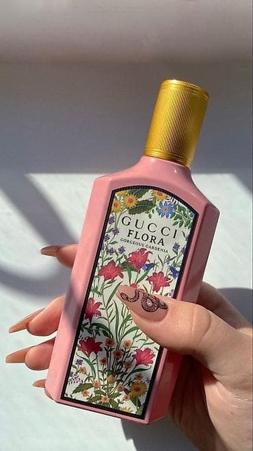 Личные вещи: Lüks ətir kolleksiyası - Yves Saint Laurent Libre – orqanik lavanda — 3