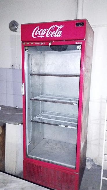 iphone 13 pro max kabro: 2 edet vitrim soyuducu qara 300Azn qirmizi 500Azn — 3