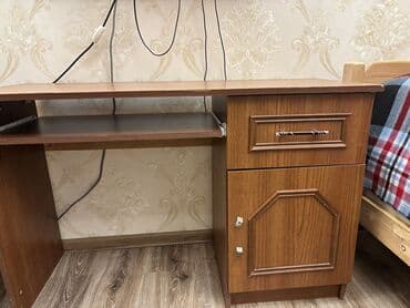 işlənmiş oturacaqlar: Masalar — 3