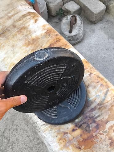 10 dene 3kilo ve iki dene 5kilo das
Cemi 40 kilo — 1