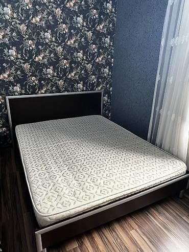 Metall karkaslı iki nəfərlik çarpayı + döşək - Ölçü: təxminən 160x200 — 3