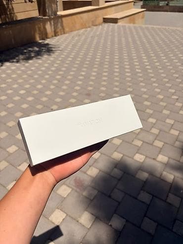 Apple Watch – sport kəməri (Solo Loop), ölçü 8, Qrafit (45 mm)