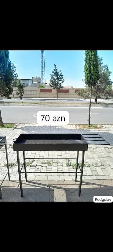 Kabab malları: Metall manqal – ayaqlı, qara rəngdə. Xüsusiyyətlər: - Möhkəm metal — 4