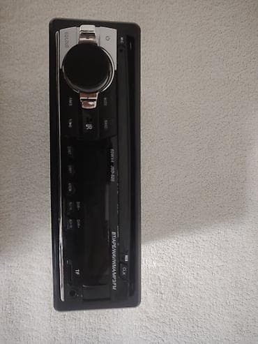 maşın kalonkalari: Maqnitol, AUX — 3