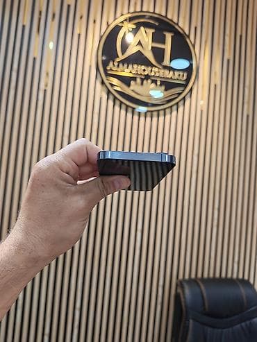 mac pro: IPhone 13 Pro, 256 GB, Sierra Blue, Zəmanət, Simsiz şarj, Face ID — 9