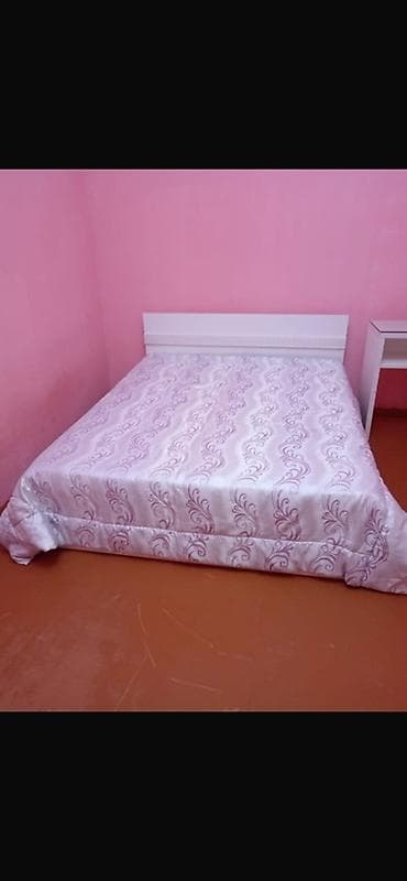 İkinəfərlik çarpayı, Dolab